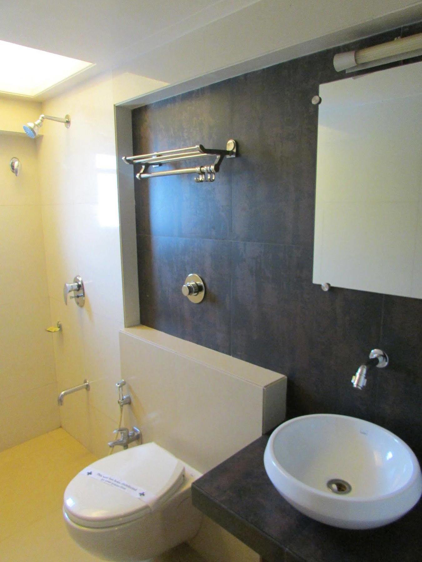 Hotel Mourya Residency Thane Exteriör bild