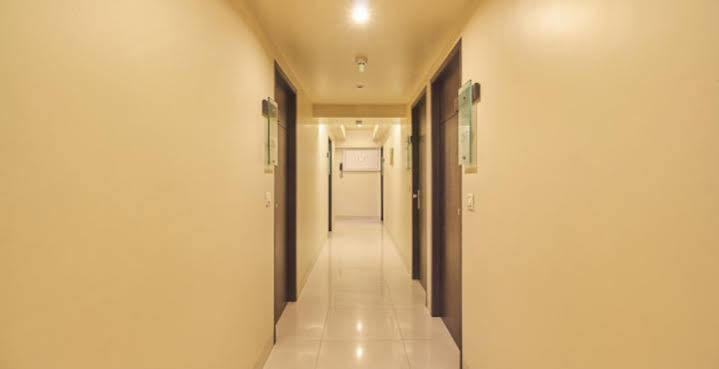 Hotel Mourya Residency Thane Exteriör bild